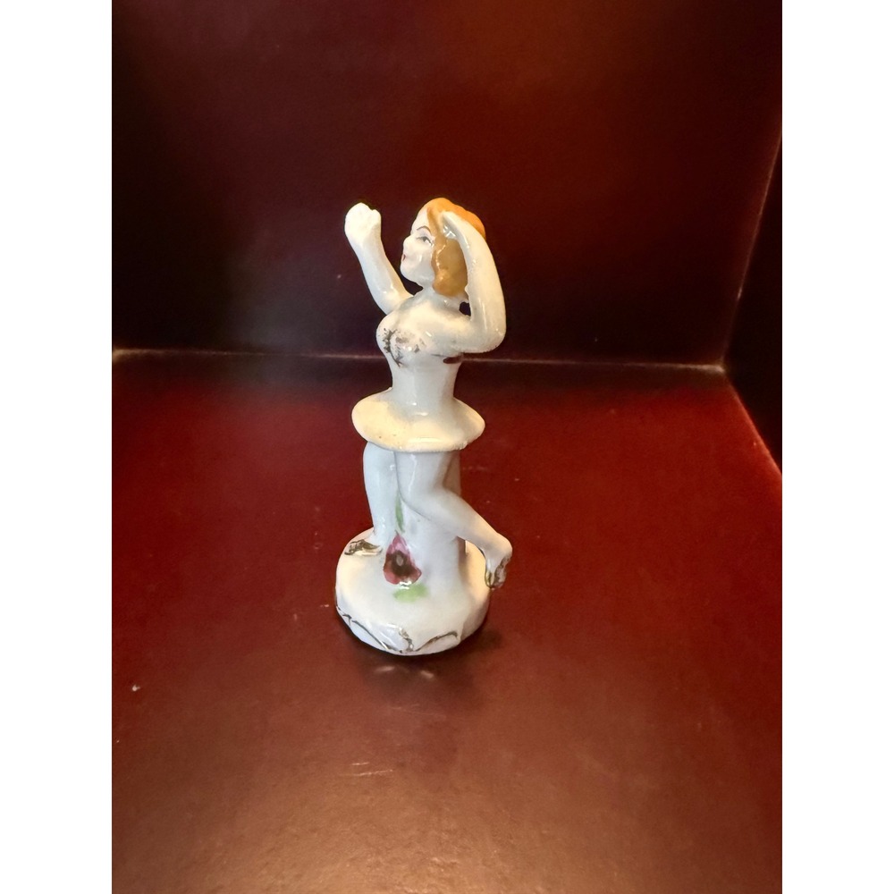 Vintage Hand‎ Painted Porcelain Ballerina Figurine Gold Gilt Miniature Dancer - Picture 5 of 10